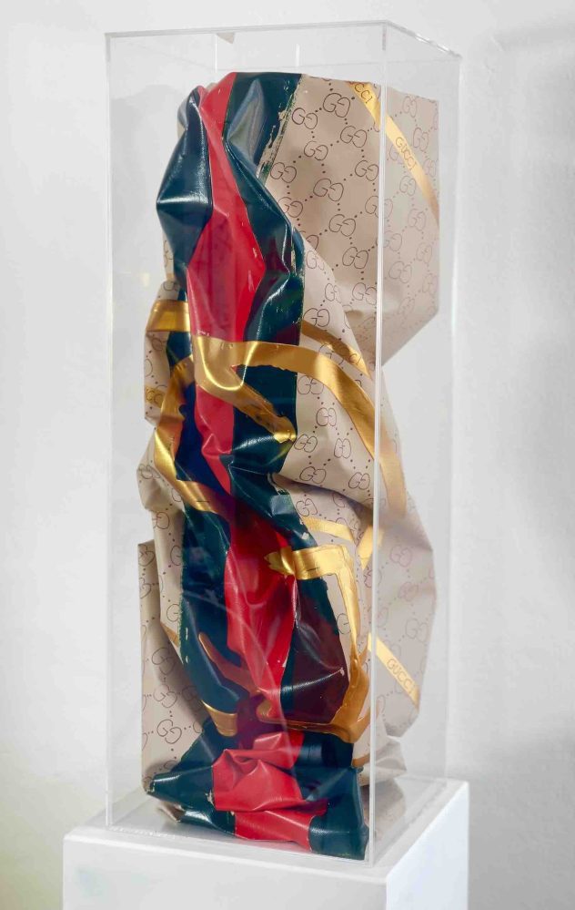ocoon Skulptur abstrakt Gucci von Tina Reichel